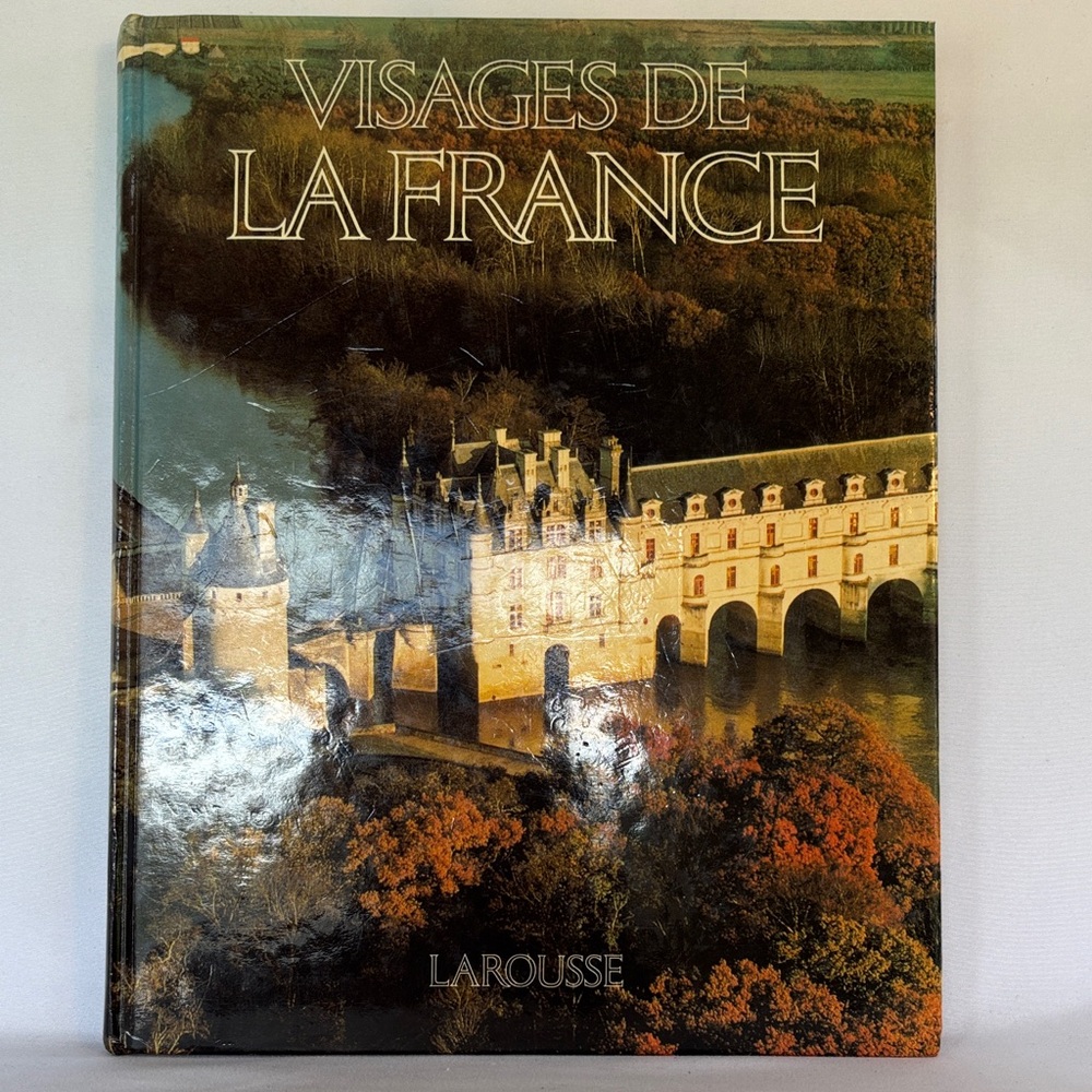 VINTAGE 1983! VISAGES DE LA FRANCE BOOK BY LAROUSSE- FRENCH EDITION- - Picture 3 of 10